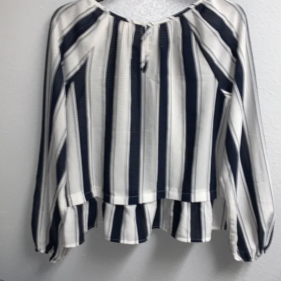 Navy Blue Striped Blouse Sz S - Picture 4 of 7